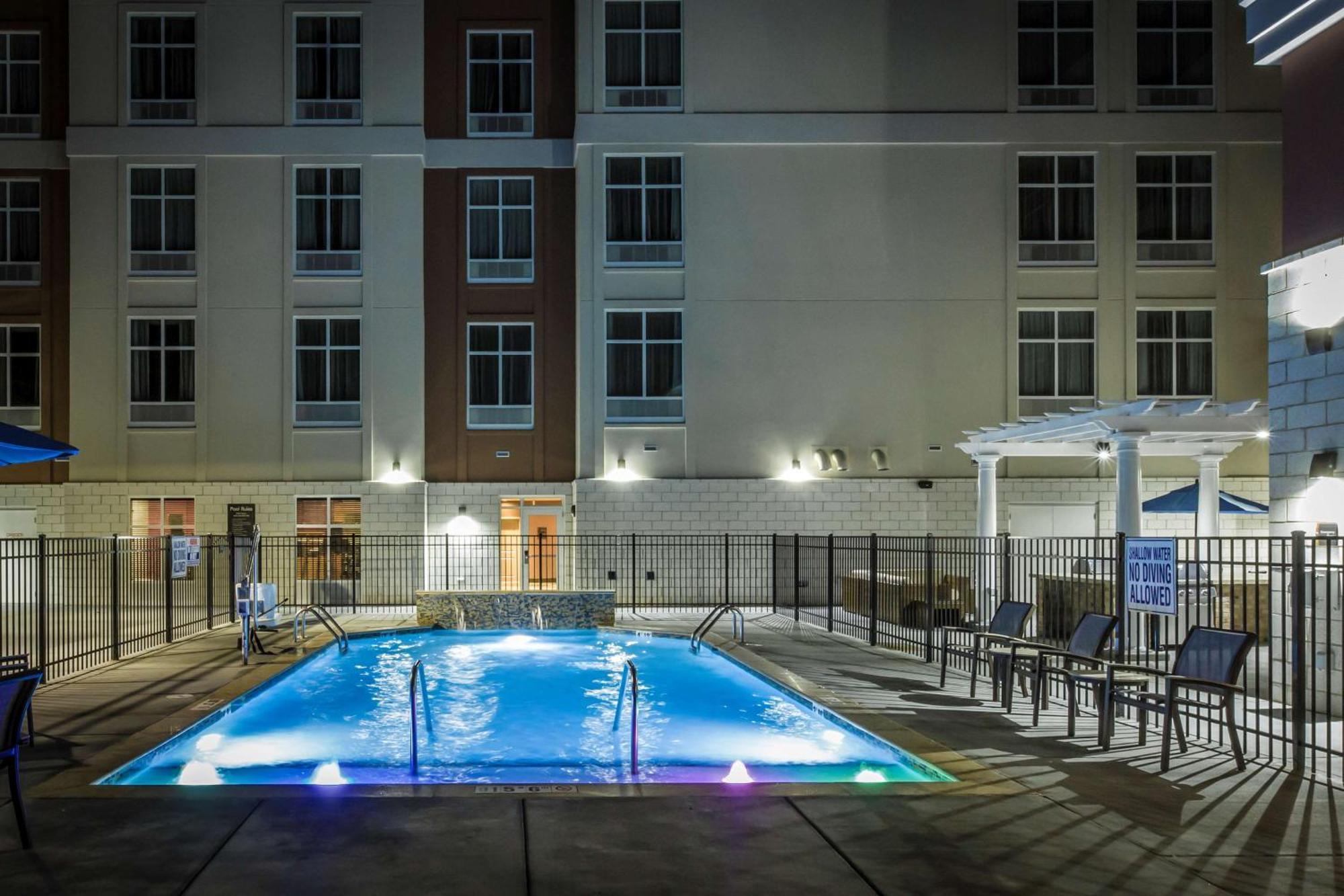 Homewood Suites By Hilton Charlotte Ballantyne, Nc Exteriér fotografie